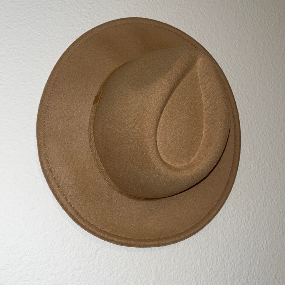 Tan felt fedora hat
